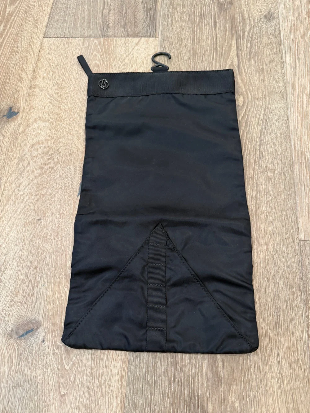 lululemon athletica Black Fold-Over Cosmetic Pouch with Loop Detail
